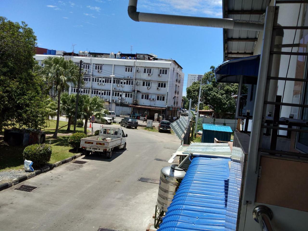 Jj Home2Stay Miri Εξωτερικό φωτογραφία