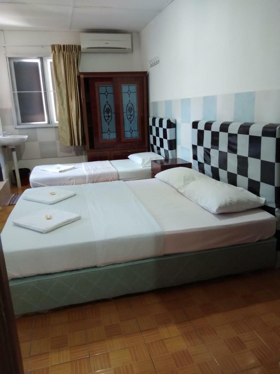 Jj Home2Stay Miri Εξωτερικό φωτογραφία